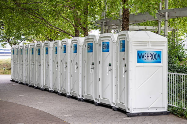 Portable Toilet Options We Offer in Overland Park, KS